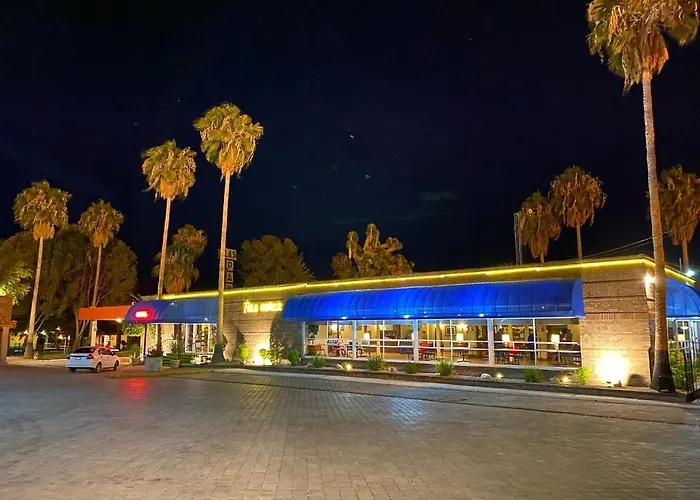 Hotel Las Palmas Midway Inn